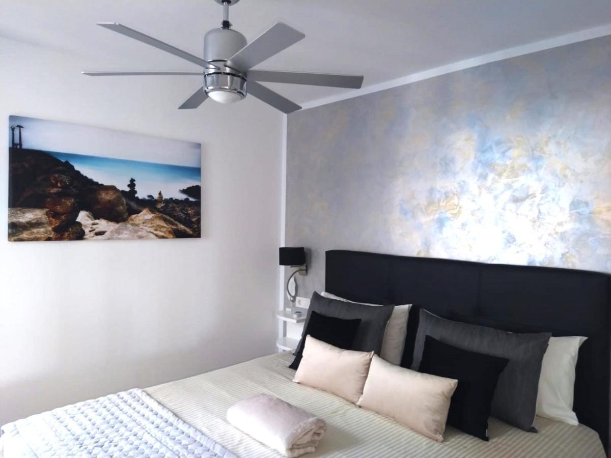 Apartment Portonovo Paraiso II - Sea View - Swimming Pool - Good Wifi - Old Town Пуерто-дель-Кармен Екстер'єр фото