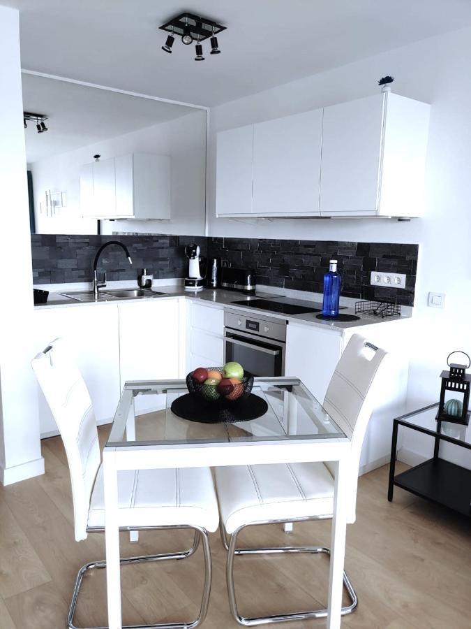Apartment Portonovo Paraiso II - Sea View - Swimming Pool - Good Wifi - Old Town Пуерто-дель-Кармен Екстер'єр фото